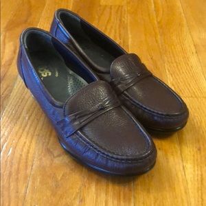 NWOT SAS Loafers size 6.5 Narrow